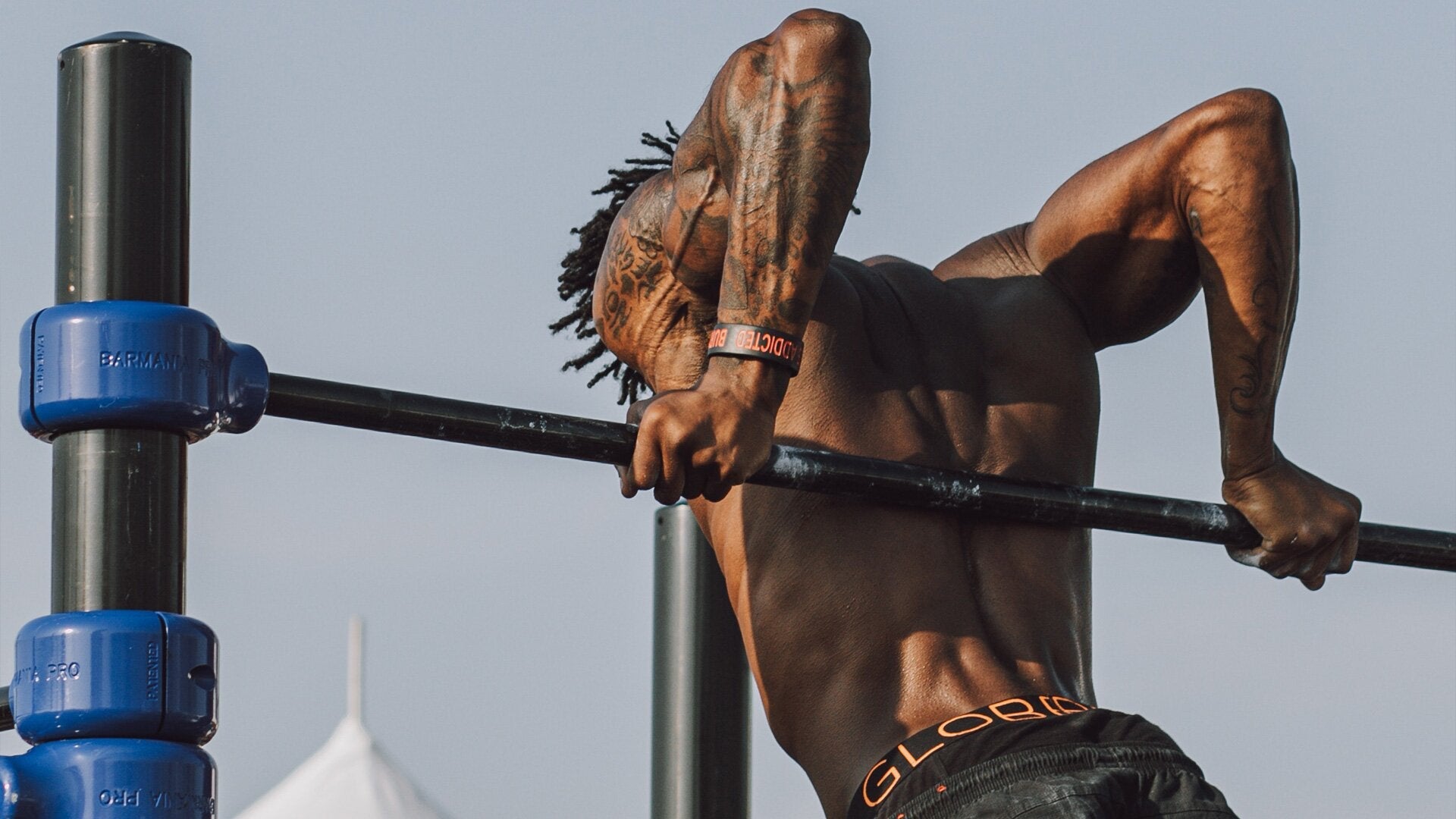 No Weights, No Problem! 5 Calisthenics Exercises When First Starting Out - Bodybuilding.com